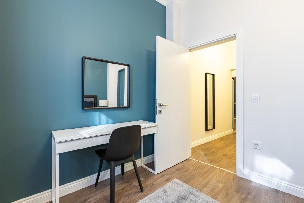 Red Suites Balat - Orange And Blue Истанбул Екстериор снимка