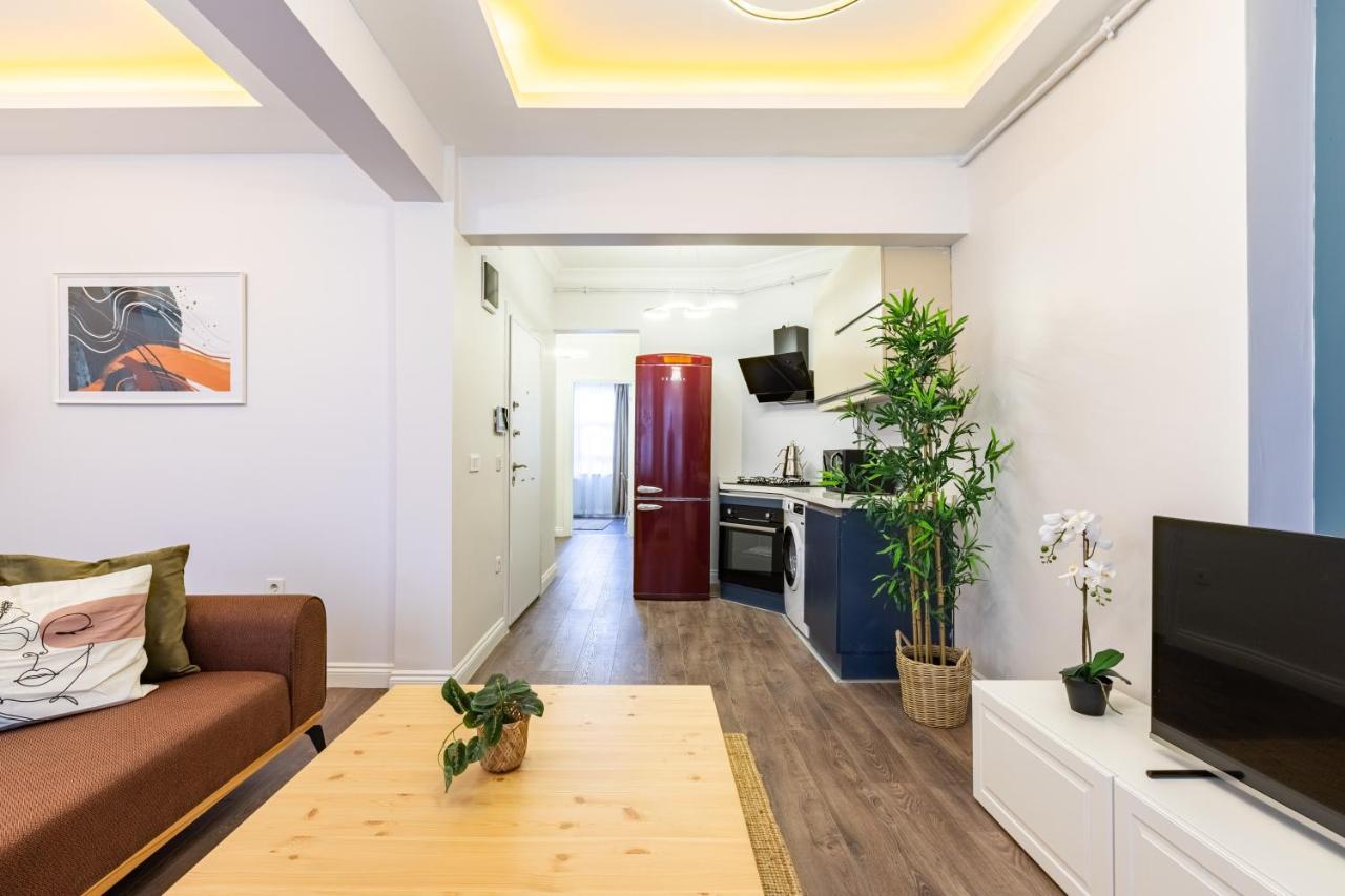 Red Suites Balat - Orange And Blue Истанбул Екстериор снимка