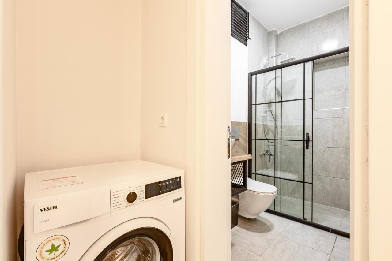 Red Suites Balat - Orange And Blue Истанбул Екстериор снимка